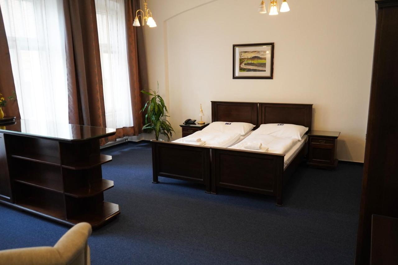 EA Apartmány Mozart Karlovy Vary Exteriér fotografie