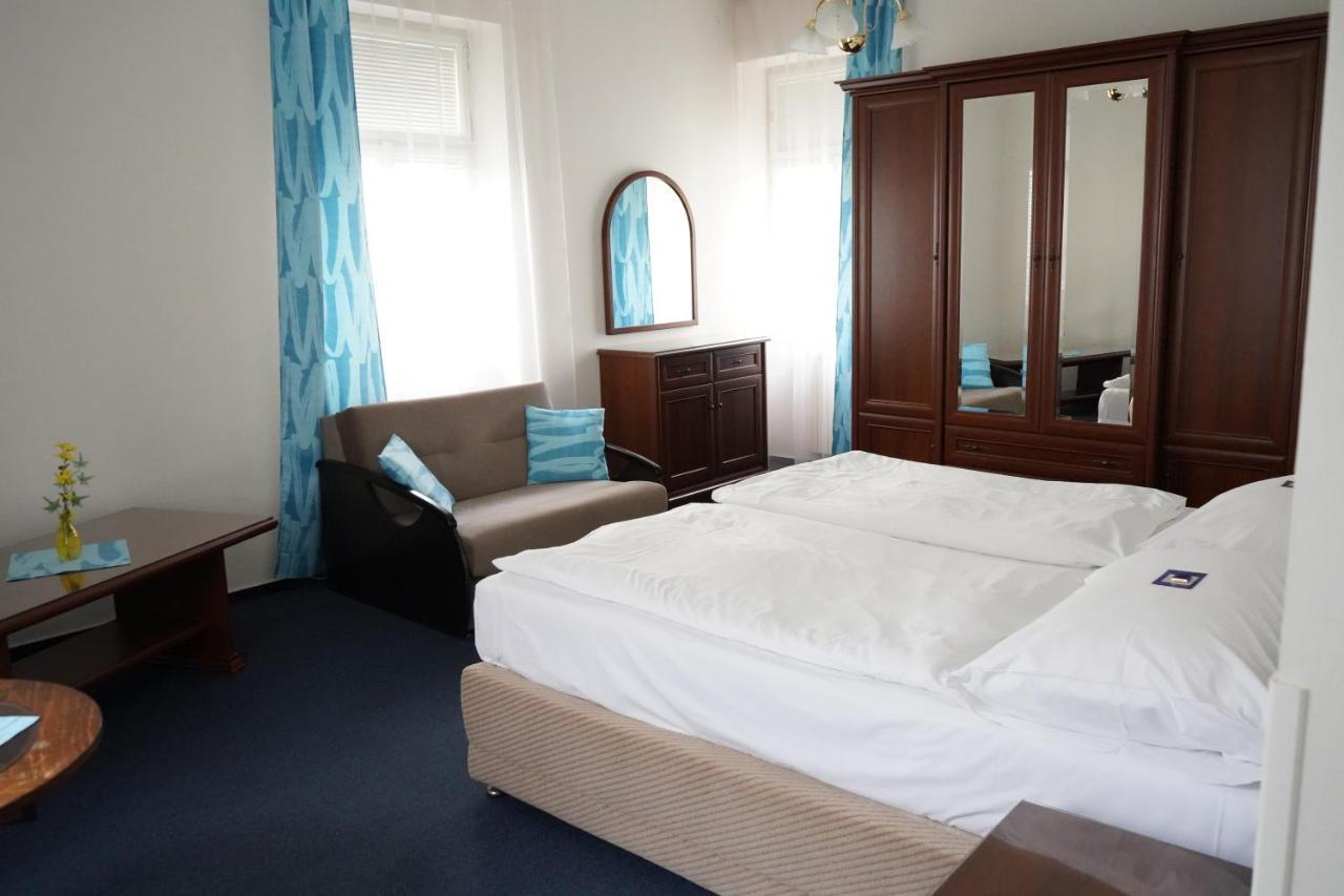 EA Apartmány Mozart Karlovy Vary Exteriér fotografie